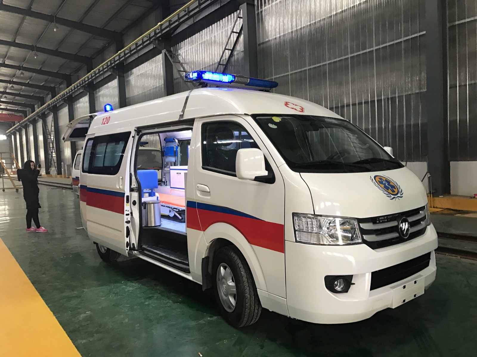 玉屏救护车转院