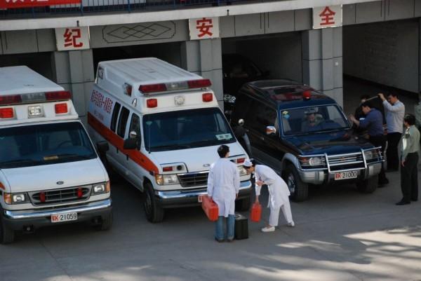玉屏救护车转院